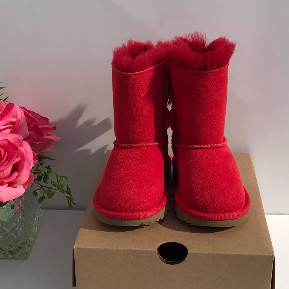 UGG Bailey Bow II Boots - Picture 5 of 8